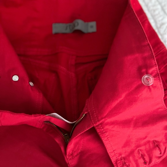 NWOT.Skinny jeans with a high rise, lifting and accentuating your glutes. - Picture 6 of 8